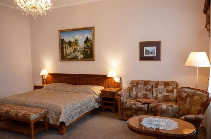 Imagen de la habitación del Hotel Bristol Georgy House. Foto 2