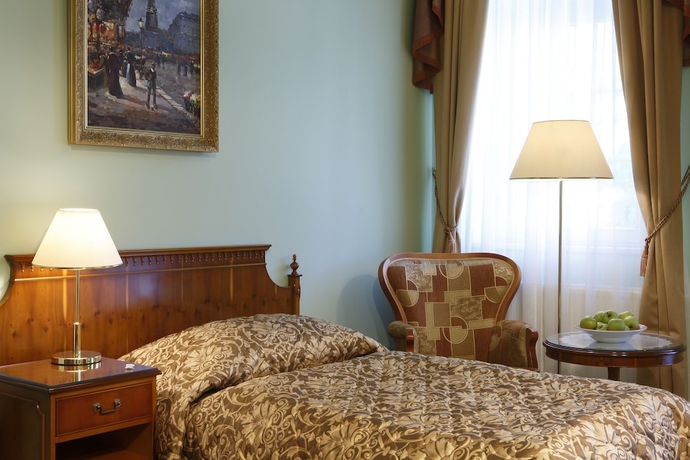 Imagen de la habitación del Hotel Bristol Georgy House. Foto 6