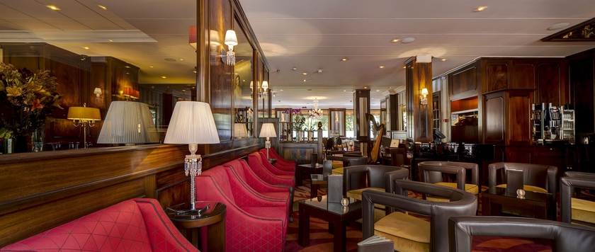 Imagen de los interiores del Hotel Bristol, Ginebra. Foto 9