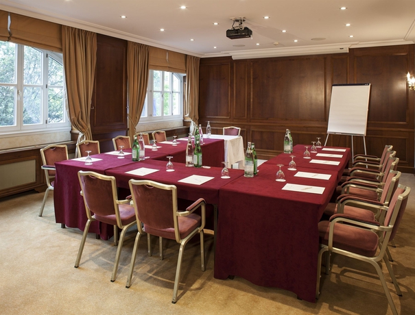 Imagen de los interiores del Hotel Bristol, Ginebra. Foto 15