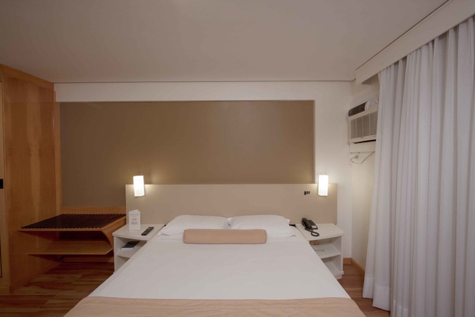 Imagen de la habitación del Hotel Bristol Jangada Fortaleza. Foto 10