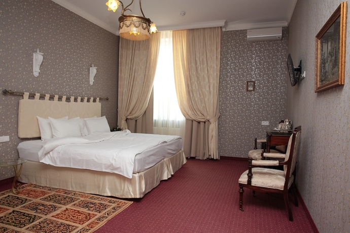Imagen de la habitación del Hotel Bristol, Krasnodar. Foto 6