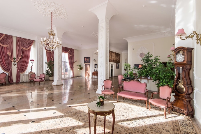 Imagen de los interiores del Hotel Bristol, Krasnodar. Foto 19