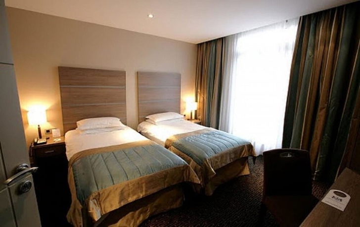 Imagen de la habitación del Hotel Bristol, LE TOUQUET. Foto 11