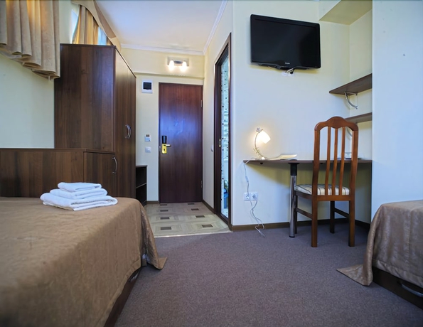 Imagen de la habitación del Hotel Bristol, L&aacute;zarevskoye. Foto 2