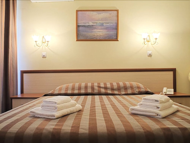 Imagen de la habitación del Hotel Bristol, L&aacute;zarevskoye. Foto 15