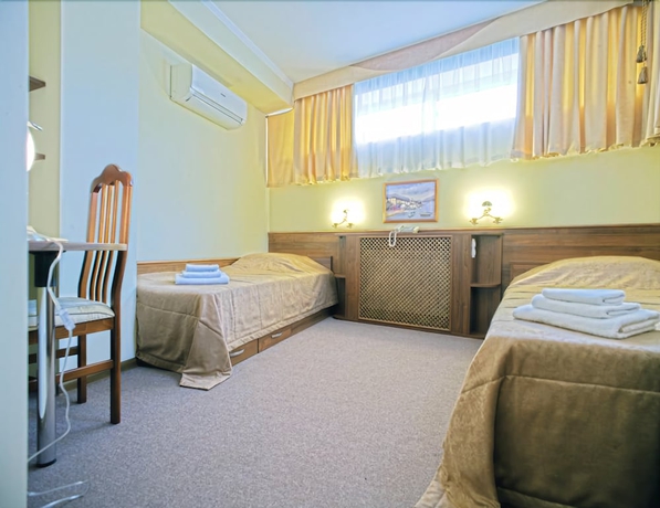 Imagen de la habitación del Hotel Bristol, L&aacute;zarevskoye. Foto 16