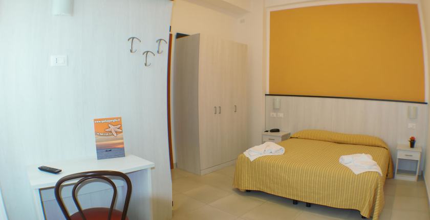 Imagen de la habitación del Hotel Bristol, Laigueglia. Foto 3