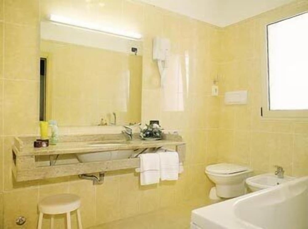 Imagen de la habitación del Hotel Bristol, Lido Di Jesolo. Foto 7