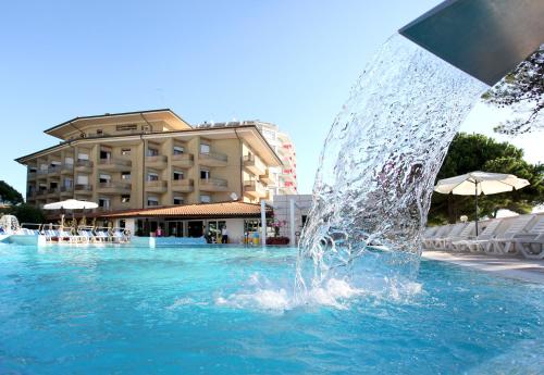 Imagen general del Hotel Bristol, Lignano Sabbiadoro. Foto 4