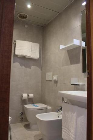Imagen de la habitación del Hotel Bristol, Lignano Sabbiadoro. Foto 10