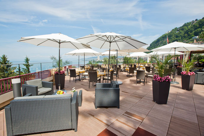 Imagen de los exteriores del Hotel Bristol, MONTREUX. Foto 21