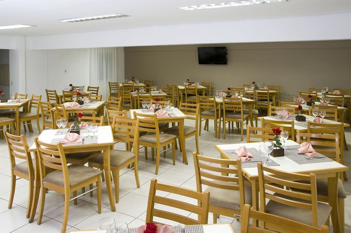 Imagen del bar/restaurante del Hotel Bristol Metropolitan. Foto 3