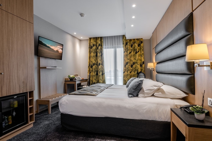 Imagen de la habitación del Hotel Bristol, Mulhouse. Foto 10