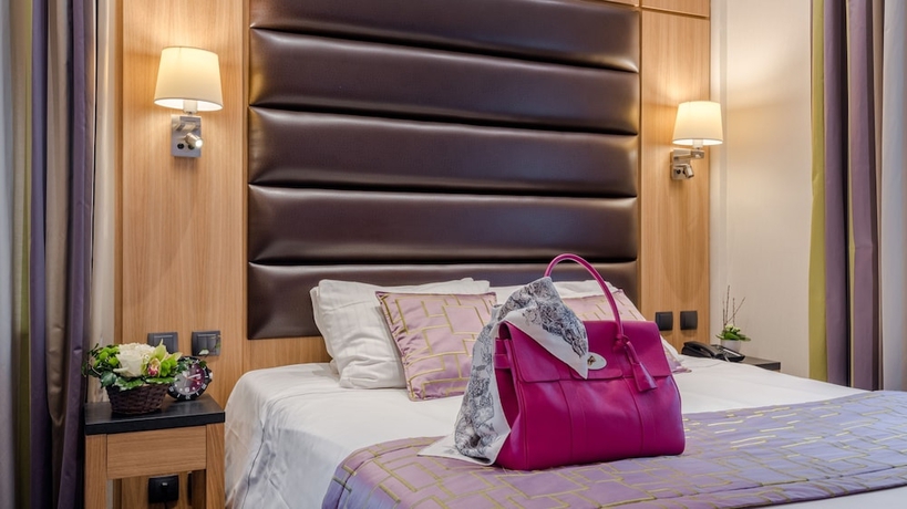 Imagen de la habitación del Hotel Bristol, Mulhouse. Foto 11