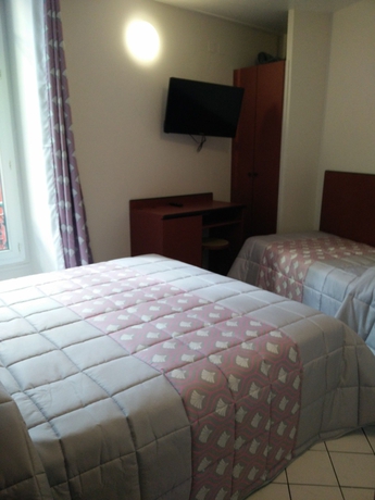 Imagen de la habitación del Hotel Bristol, Niza. Foto 12