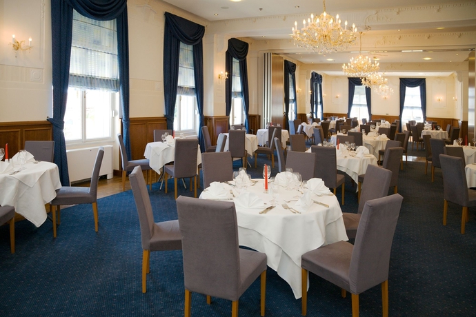 Imagen del bar/restaurante del Hotel Bristol Opatija. Foto 11