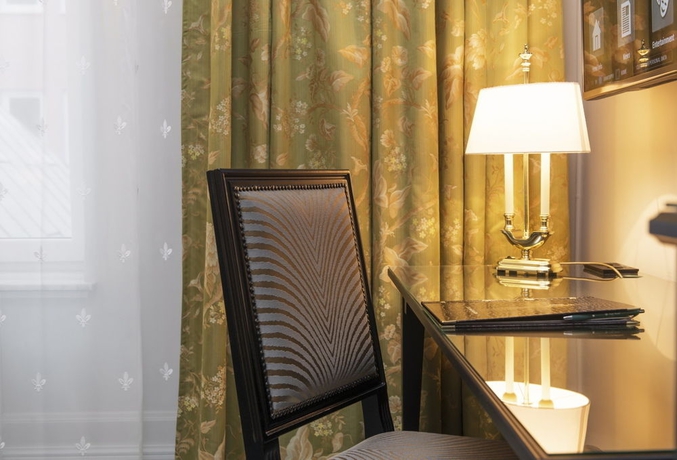 Imagen de la habitación del Hotel Bristol, Oslo. Foto 13