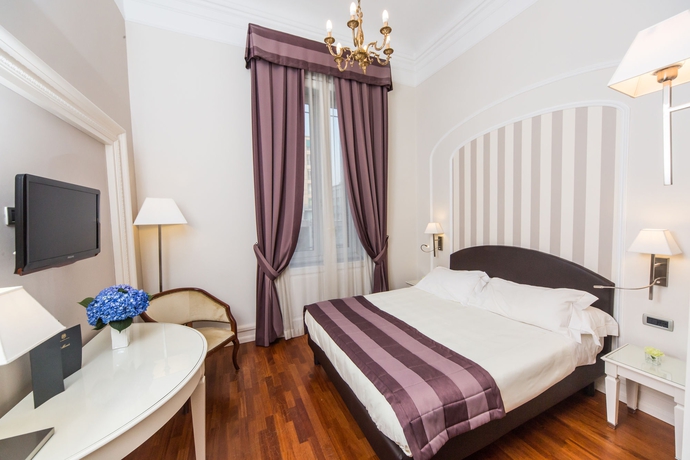 Imagen de los interiores del Hotel Bristol Palace, Génova. Foto 14