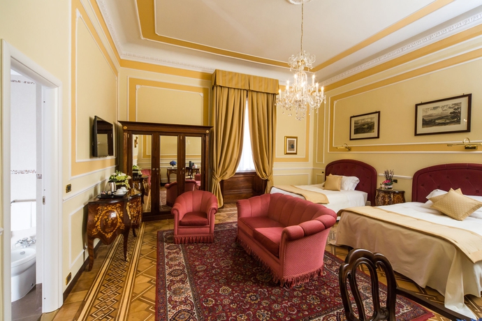 Imagen de la habitación del Hotel Bristol Palace, Génova. Foto 12