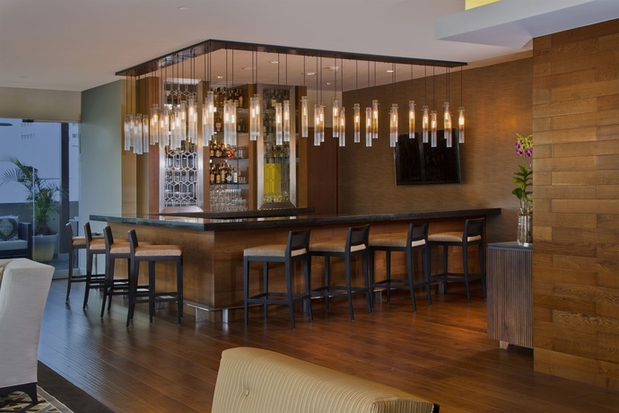 Imagen del bar/restaurante del Hotel Bristol Panama, A Registry Collection. Foto 4