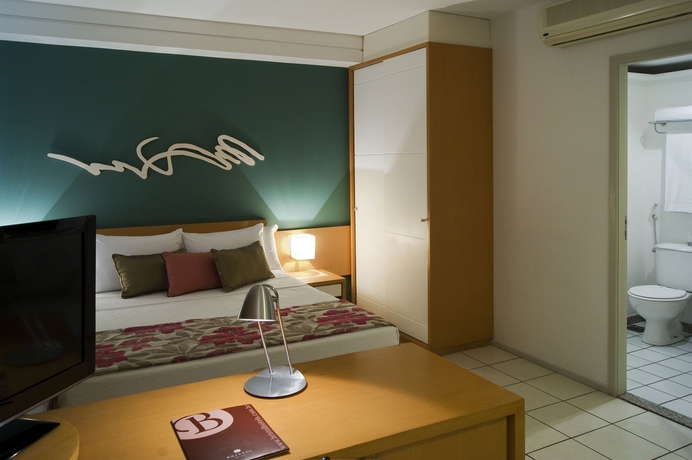 Imagen de la habitación del Hotel Bristol - Praia Do Canto. Foto 8