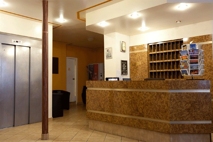 Imagen de los interiores del Hotel Bristol République. Foto 8