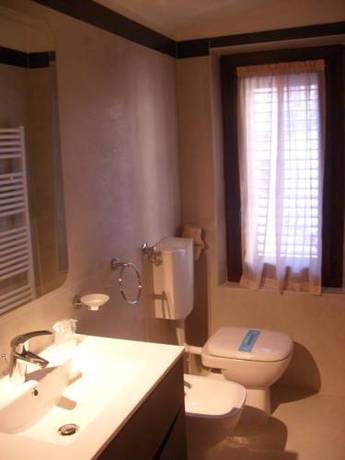 Imagen de la habitación del Hotel Bristol Ristorante. Foto 4