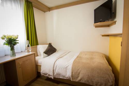 Imagen de la habitación del Hotel Bristol, Saas-Fee. Foto 12