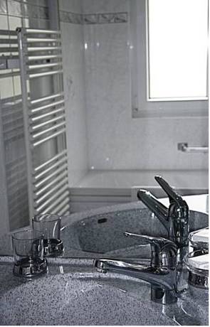 Imagen de la habitación del Hotel Bristol, Saas-Fee. Foto 13