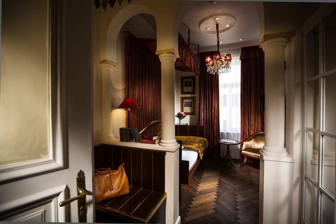 Imagen de la habitación del Hotel Bristol Salzburg. Foto 11