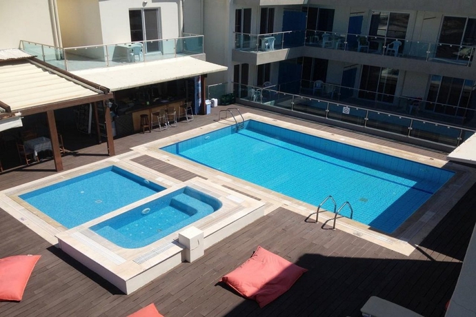 Imagen general del Hotel Bristol Sea View Apartments. Foto 7