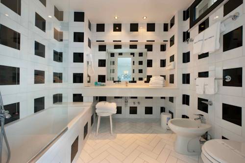 Imagen de la habitación del Hotel Bristol, Sorrento. Foto 3