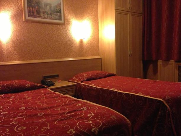 Imagen de la habitación del Hotel Bristol, Sultanahmet (casco antiguo Estambul). Foto 12