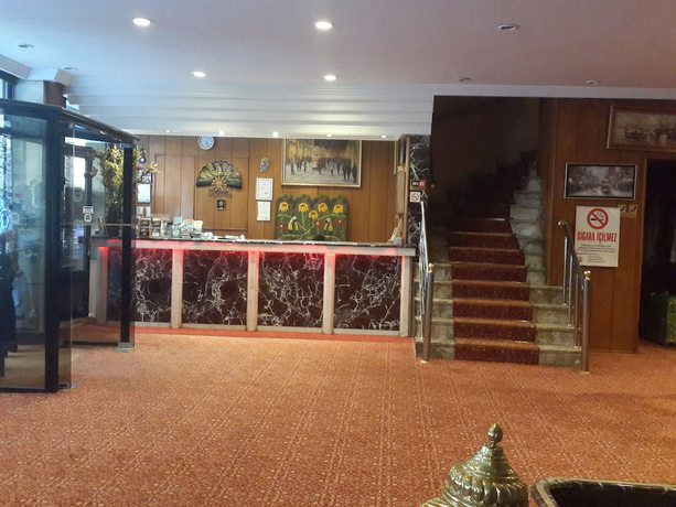 Imagen de los interiores del Hotel Bristol, Sultanahmet (casco antiguo Estambul). Foto 20