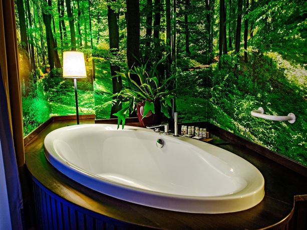 Imagen de la habitación del Hotel Bristol Tradition and Luxury. Foto 15