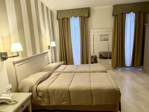 Imagen general del Hotel Bristol, Trieste. Foto 3