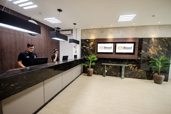 Imagen de los interiores del Hotel Bristol Umarizal Belem. Foto 12