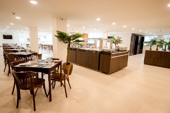 Imagen del bar/restaurante del Hotel Bristol Umarizal Belem. Foto 3