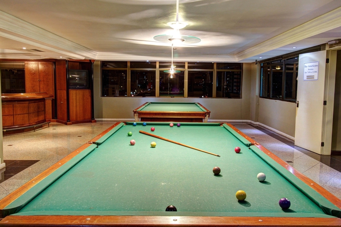 Imagen general del Hotel Bristol Upper. Foto 2