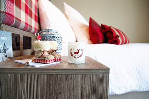 Imagen de la habitación del Hotel Bristol Verbier. Foto 13