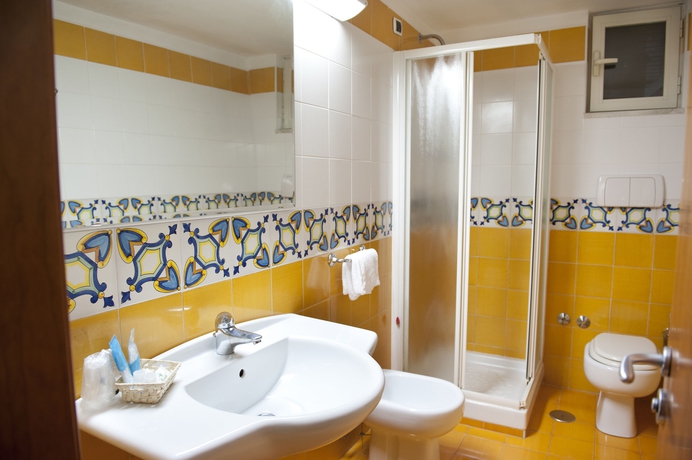 Imagen de la habitación del Hotel Bristol, Vietri sul Mare. Foto 10