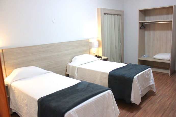 Imagen de la habitación del Hotel Bristol Zaniboni. Foto 8