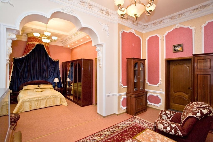 Imagen general del Hotel Bristol-central Hotel. Foto 4