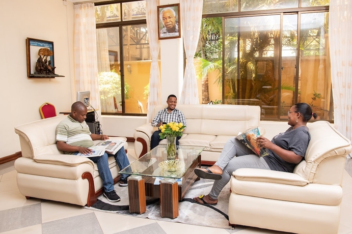 Imagen de los interiores del Hotel Briston Arusha. Foto 19