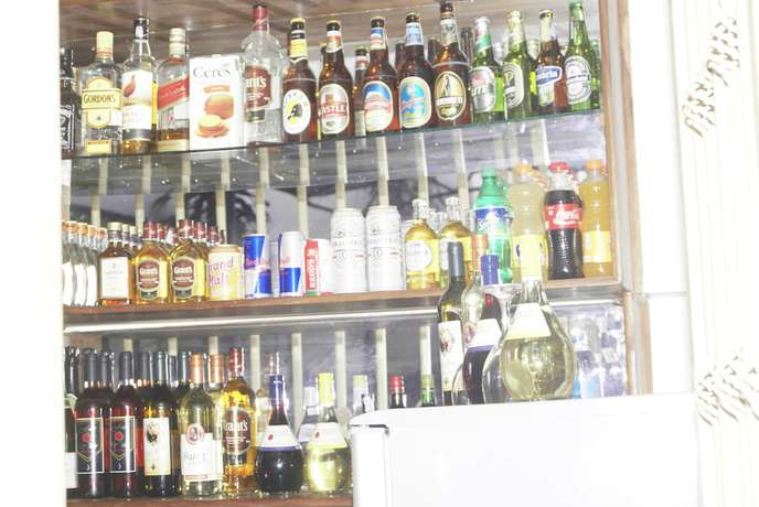 Imagen del bar/restaurante del Hotel Briston. Foto 7