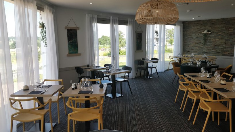 Imagen del bar/restaurante del Hotel Brit Au Pays de Vitre. Foto 3