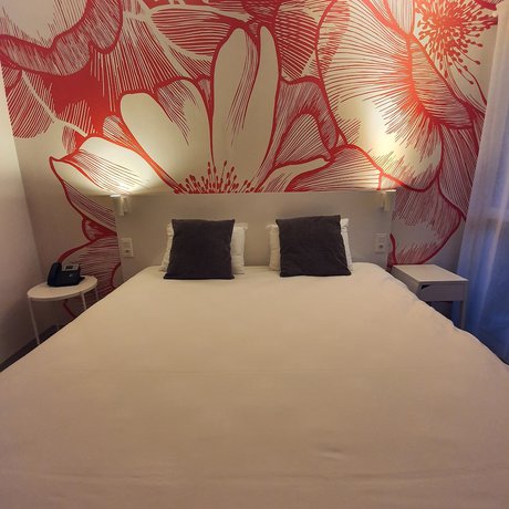 Imagen de la habitación del Hotel Brit Bordeaux Arena. Foto 13