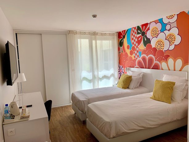 Imagen de la habitación del Hotel Brit Bordeaux Arena. Foto 14