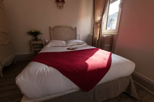 Imagen de la habitación del Hotel Brit Bristol Montbéliard. Foto 12